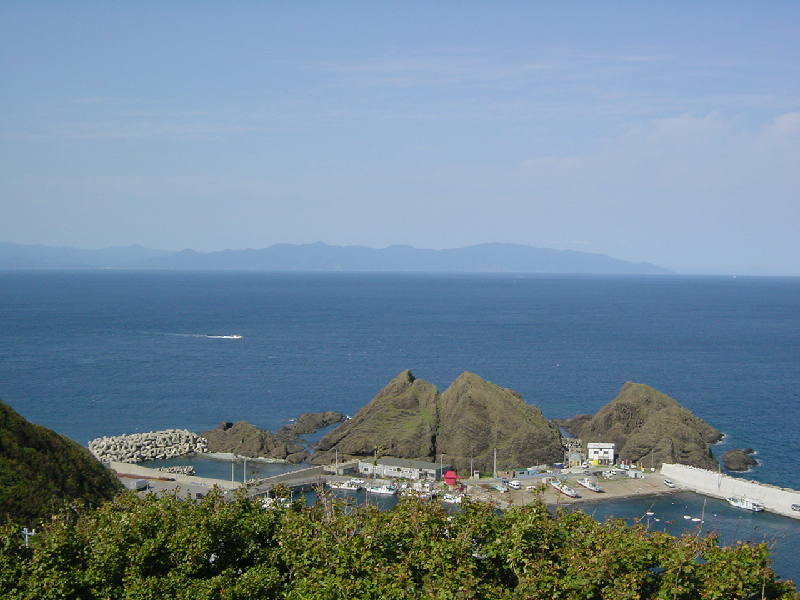 XOX̉摜  Aomori Prefecture tappi cape